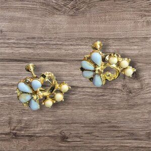 Vintage Floral Screw-Back Earrings With Blue & White Beads Estate